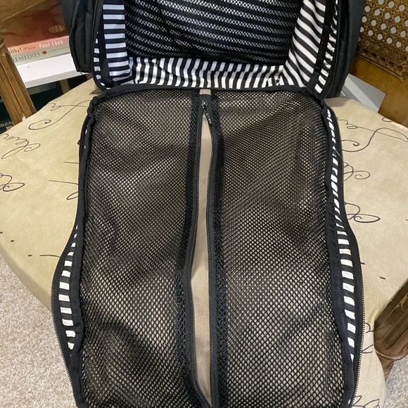 Jujube Diaper Bag Be Right Back - Black Out - Picture 6 of 7